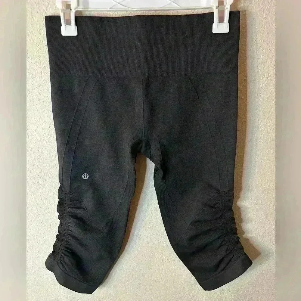 Lululemon In The Flow Crop Heathered Deep Coal Sz 6